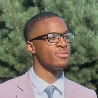 Elvis Obele